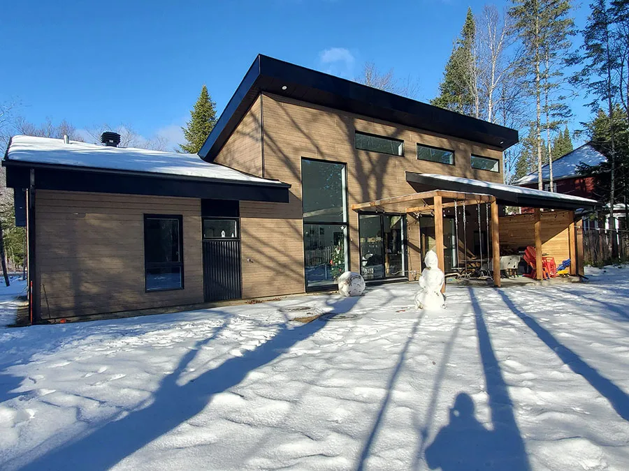 Home in Boisbriand — Gouttières Design